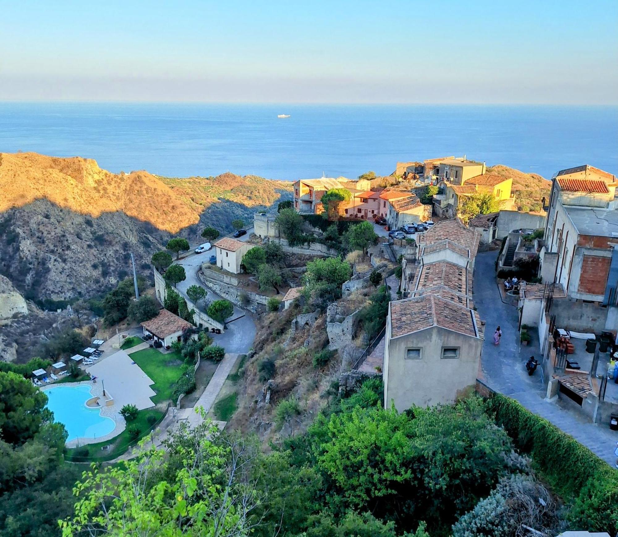 A Casa Da Nonna Brasa Holiday Home Savoca Exterior photo